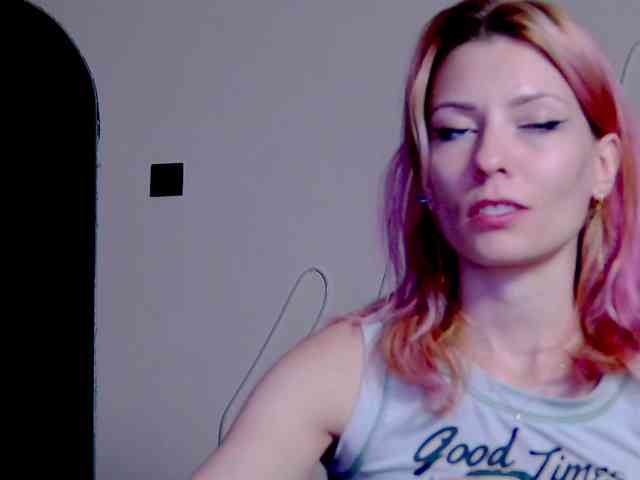 karo131324 webcam