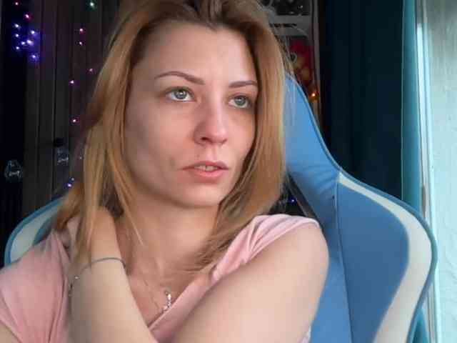 karo131324 webcam