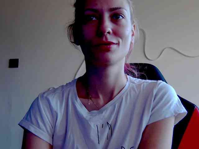 karo131324 webcam