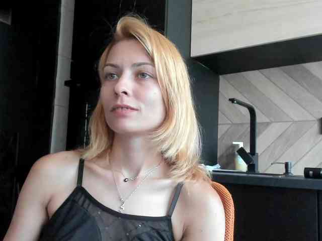 karo131324 webcam