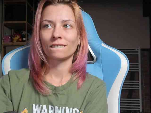karo131324 webcam