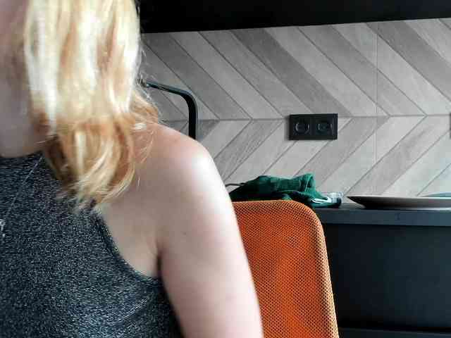 karo131324 webcam
