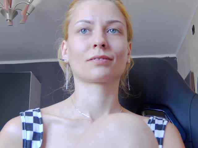 voyeur upskirt Karo131324