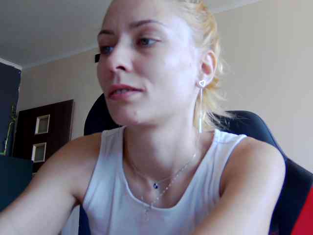 karo131324 webcam