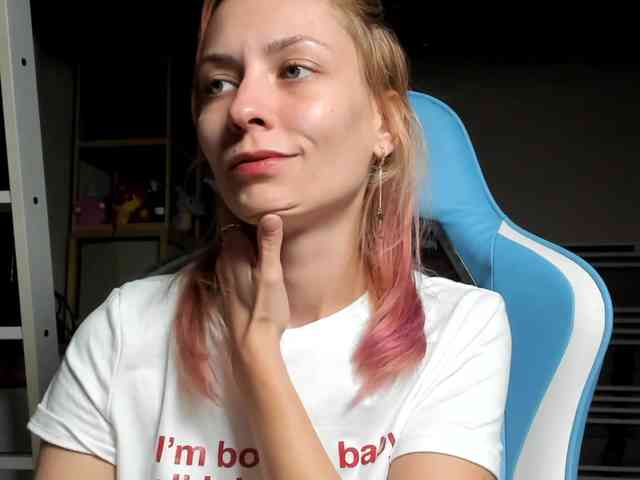 karo131324 webcam