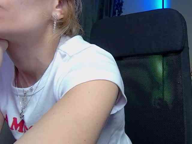 karo131324 webcam