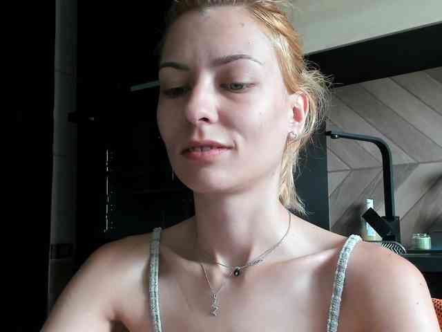 karo131324 webcam