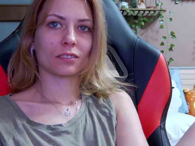 karo131324 webcam