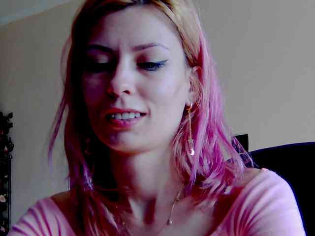 karo131324 webcam