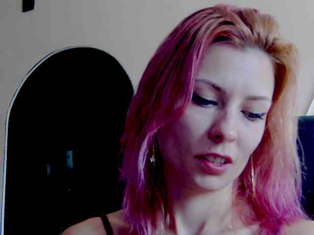 karo131324 webcam