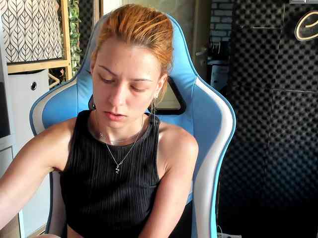 karo131324 webcam