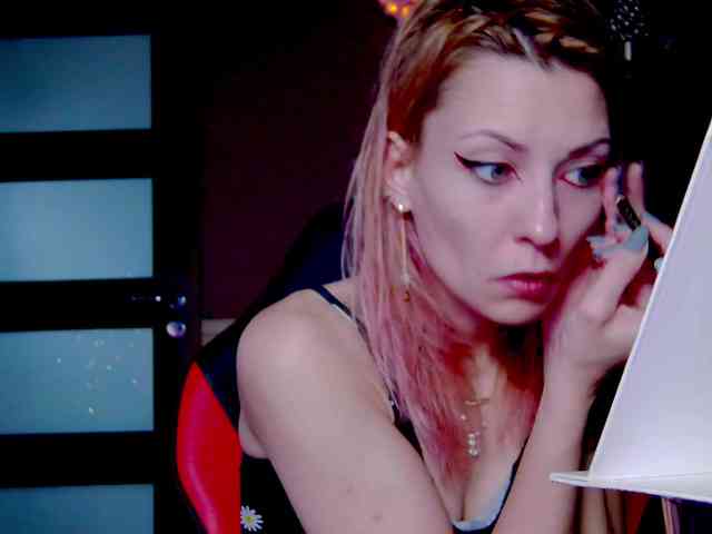 karo131324 webcam