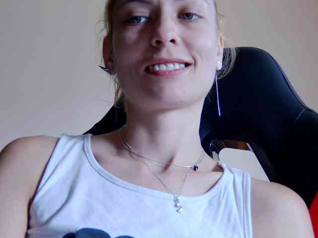 karo131324 webcam