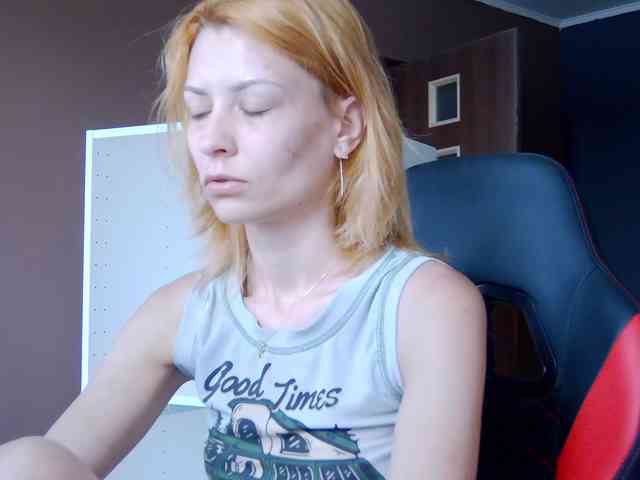 karo131324 webcam