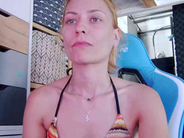 karo131324 webcam