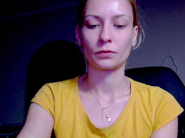 karo131324 webcam