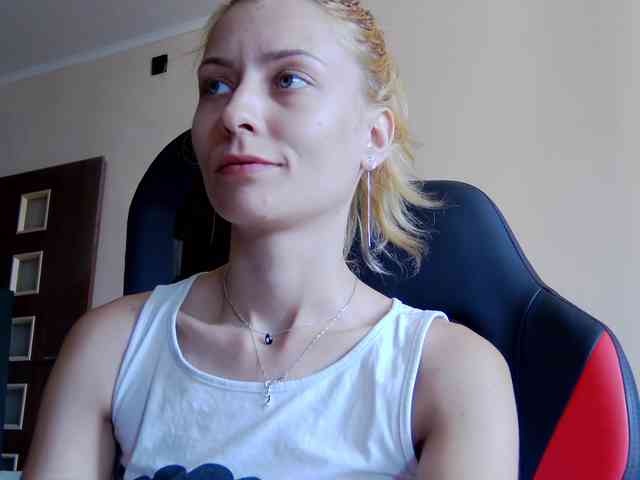 karo131324 webcam