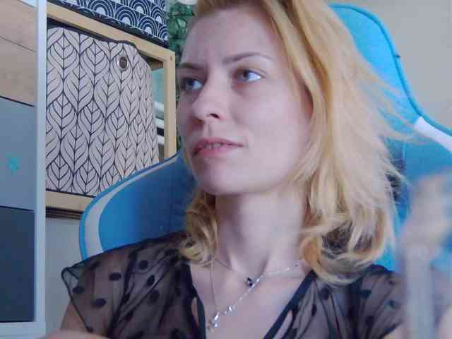 karo131324 webcam