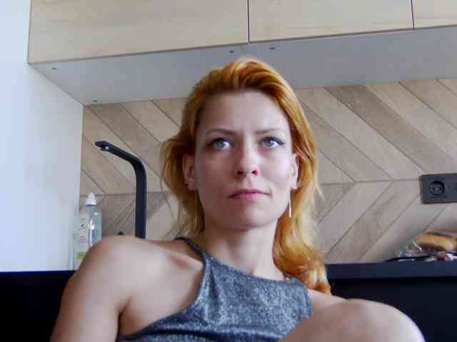 karo131324 webcam
