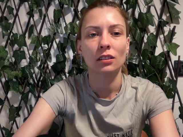 karo131324 webcam