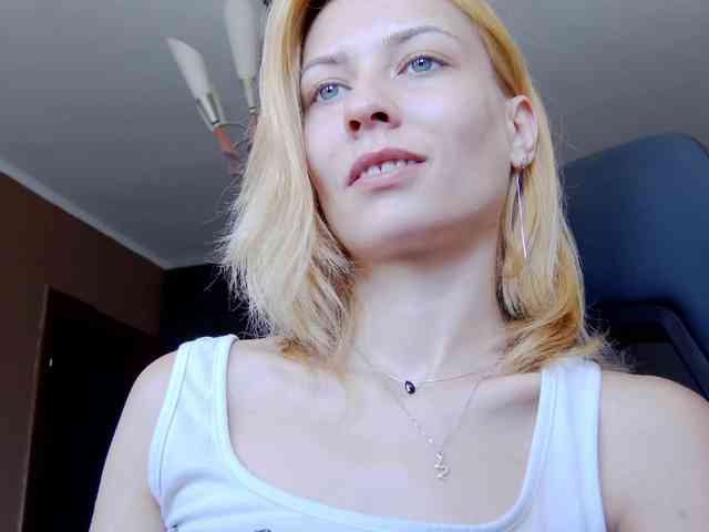 karo131324 webcam