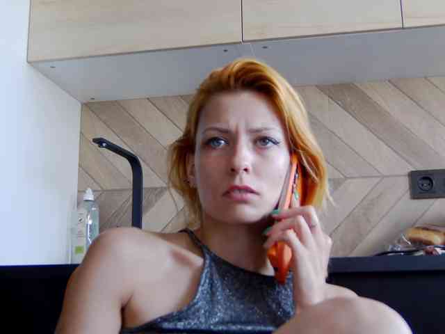 karo131324 webcam