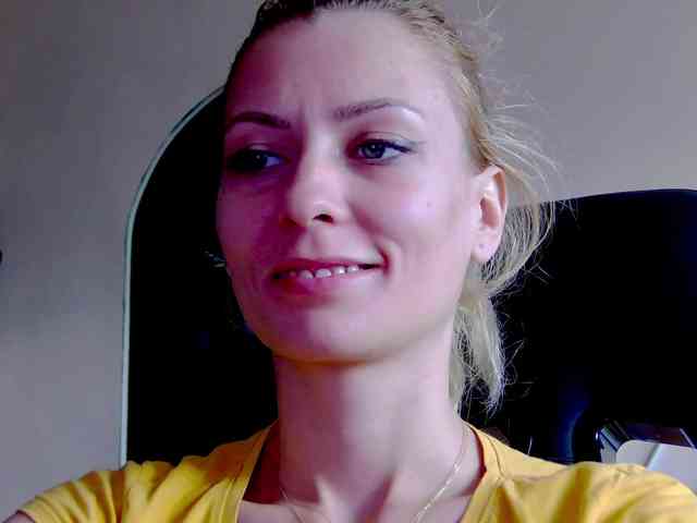 karo131324 webcam