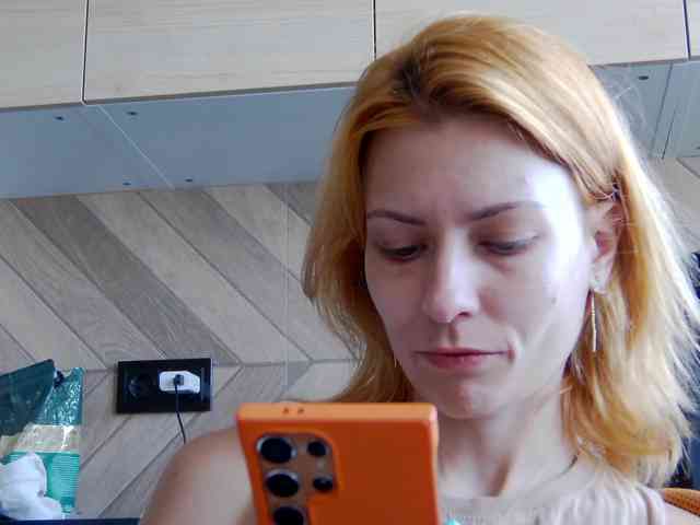 karo131324 webcam