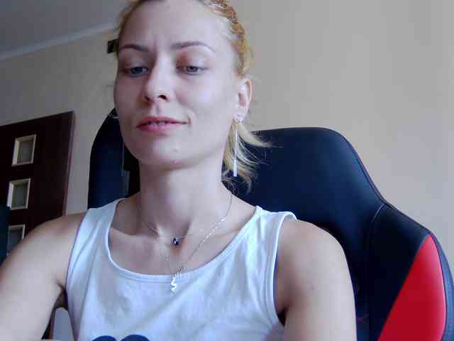 karo131324 webcam