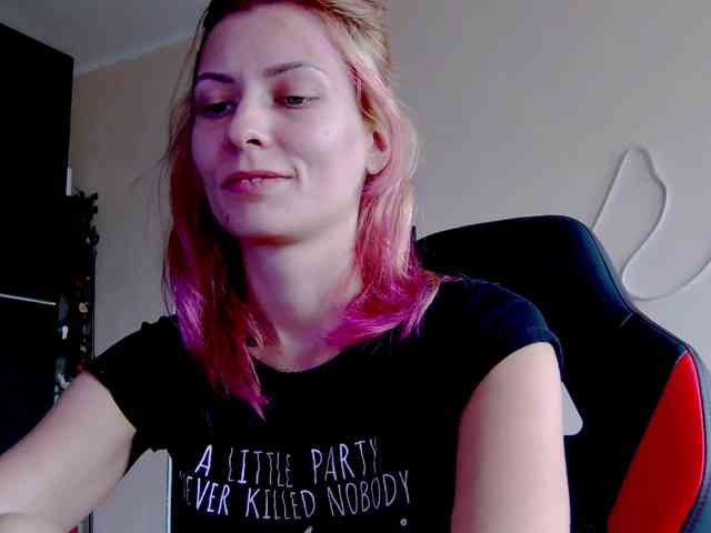 karo131324 webcam