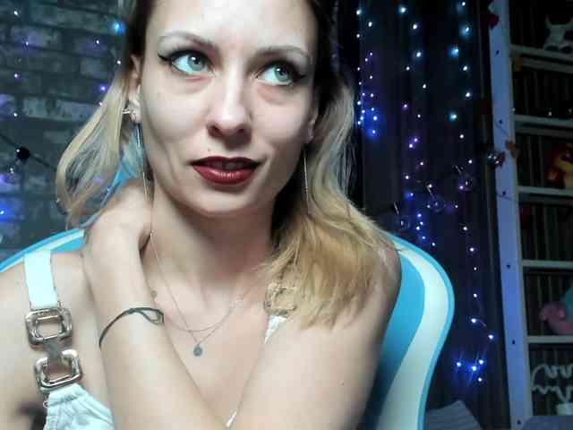 karo131324 webcam