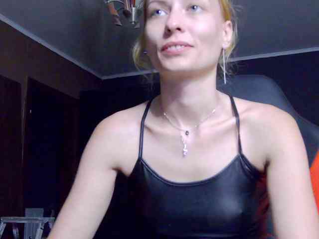 karo131324 webcam