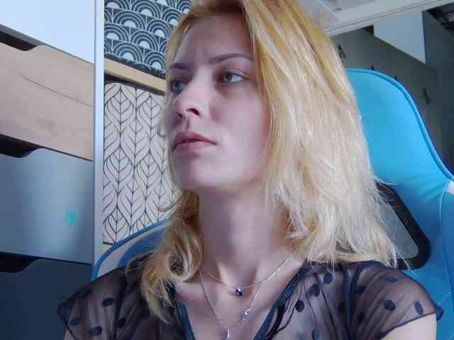 karo131324 webcam