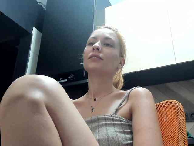 karo131324 webcam