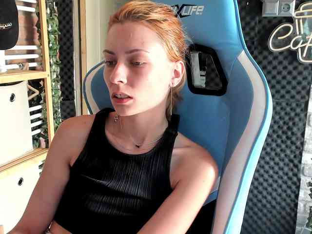 karo131324 webcam