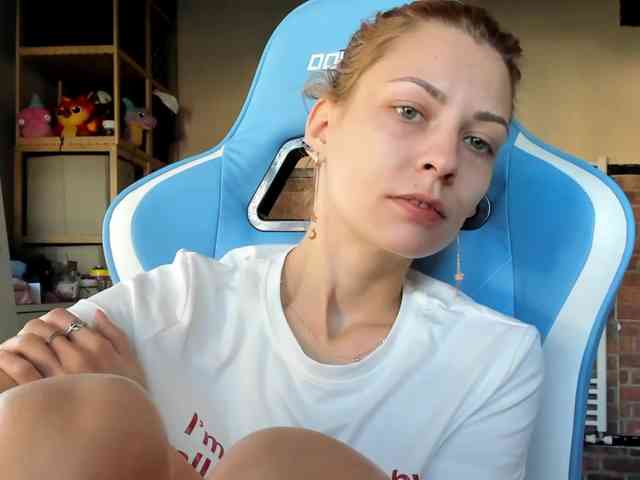 karo131324 webcam