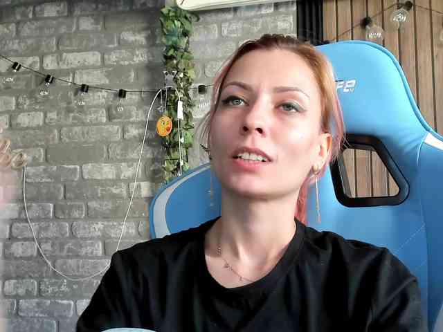 karo131324 webcam