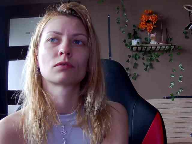karo131324 webcam