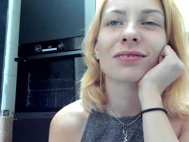 karo131324 webcam