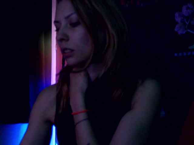 karo131324 Live Webcam on BongaCams