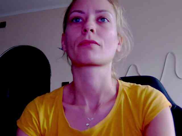 karo131324 webcam