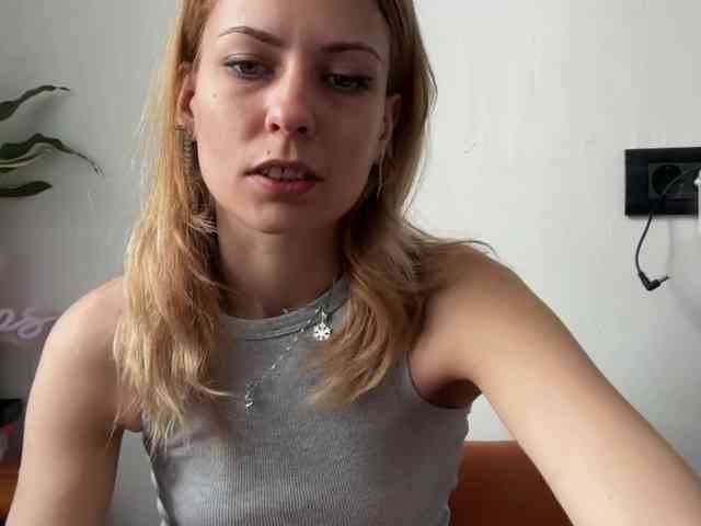 karo131324 webcam