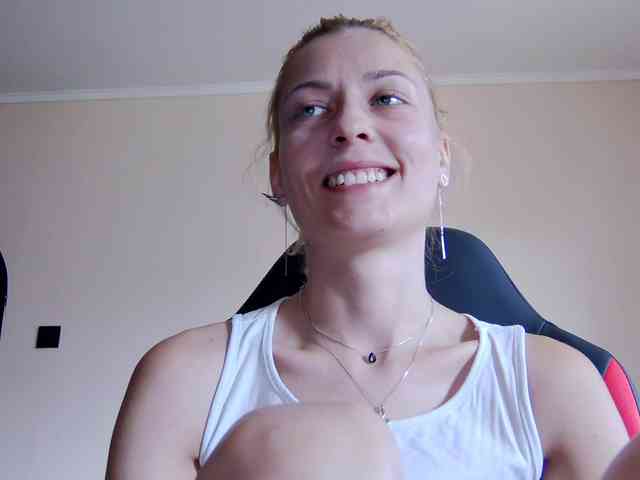 karo131324 webcam