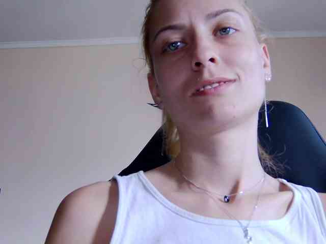 karo131324 webcam