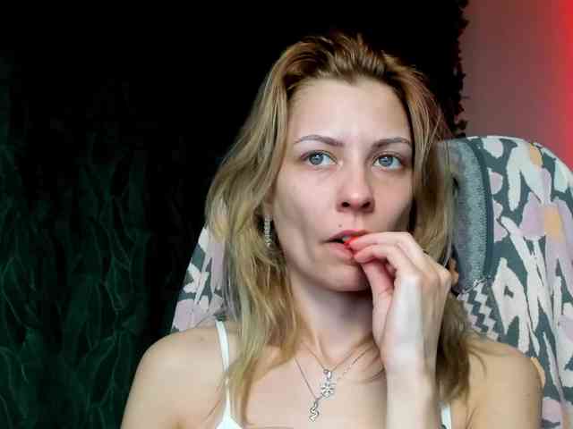 karo131324 webcam