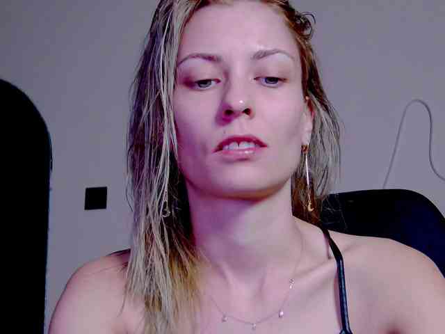 karo131324 karo131324