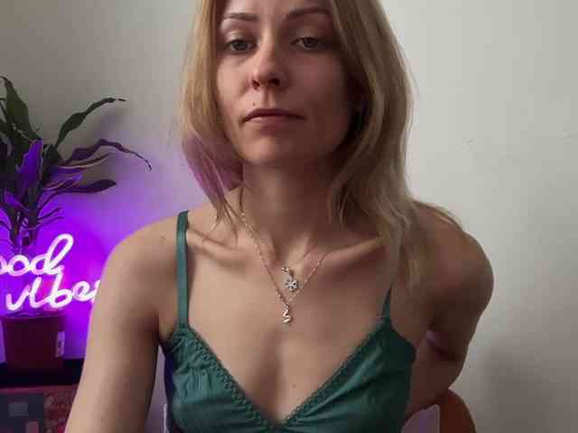 karo131324 webcam