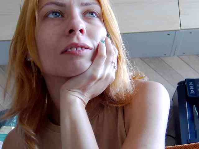 karo131324 webcam