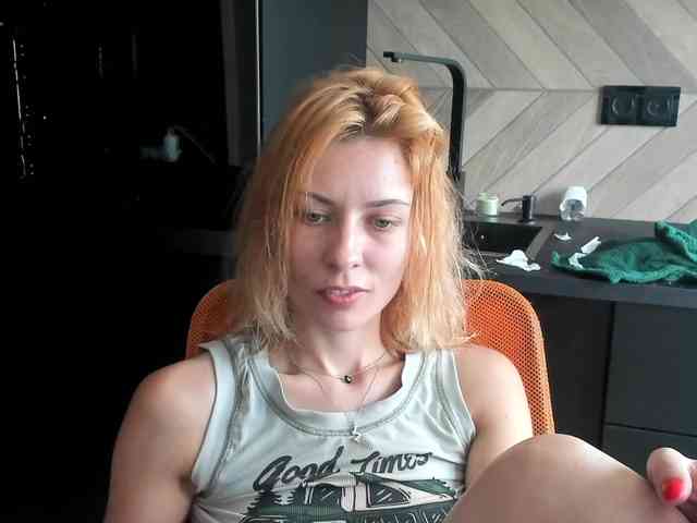 karo131324 webcam