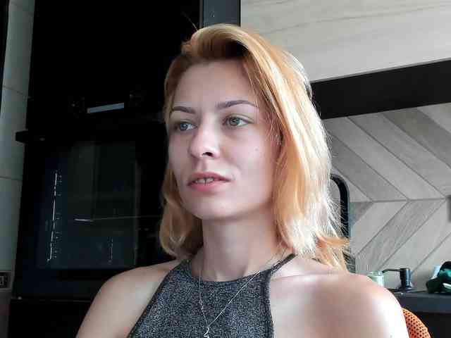 karo131324 webcam